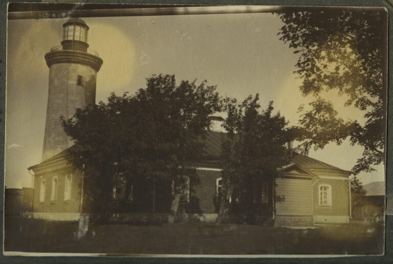Mohni Lighthouse